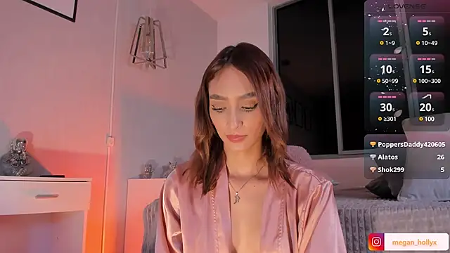 Megan-holly online show from 03/08/25, 02:45