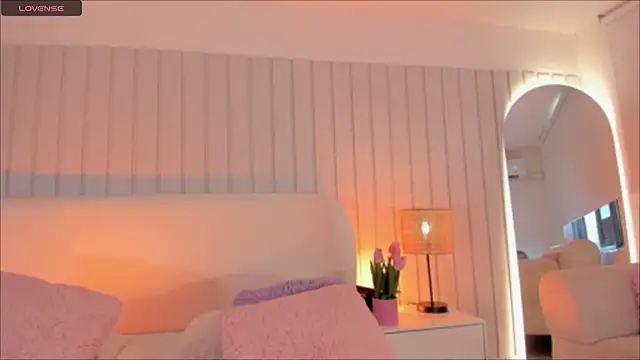 Megan-holly online show from 03/26/26, 08:07