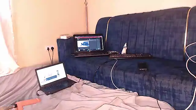 Missthigh online show from 09/29/25, 10:22