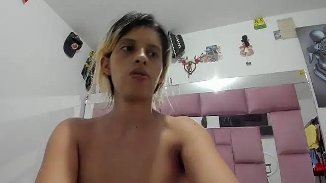 bigcock iris08 online show from 10/01/25, 09:29