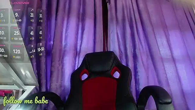 Lina23  online show from 11/08/25, 11:47