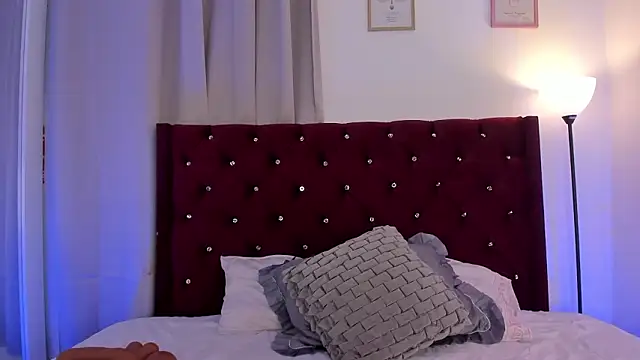 LindaRey  online show from 02/04/26, 10:38