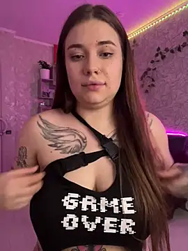 Snapshot of Vikki_toriya chatting on 12/11/24, 05:48 Vikki toriya online show from 12/11/24, 05:48