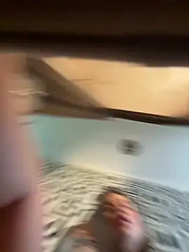 Vikki toriya online show from 04/20/26, 12:41