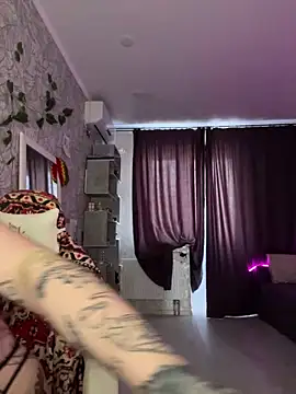 Snapshot of Vikki_toriya chatting on 03/06/25, 01:14 Vikki toriya online show from 03/06/25, 01:14