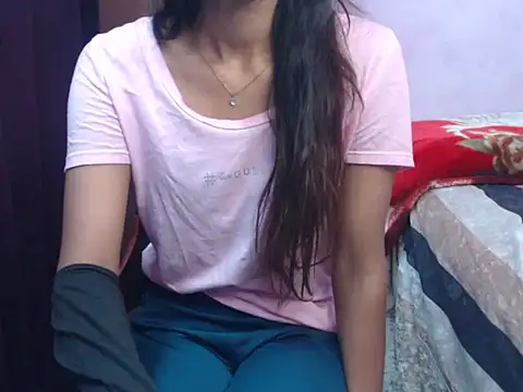 Angel kiyara online show from 11/17/25, 08:40