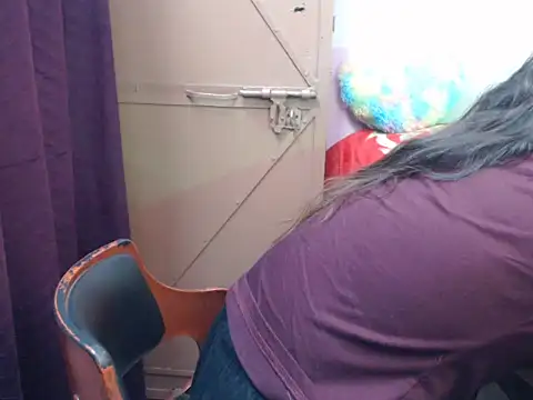 Angel kiyara online show from 11/17/25, 08:46