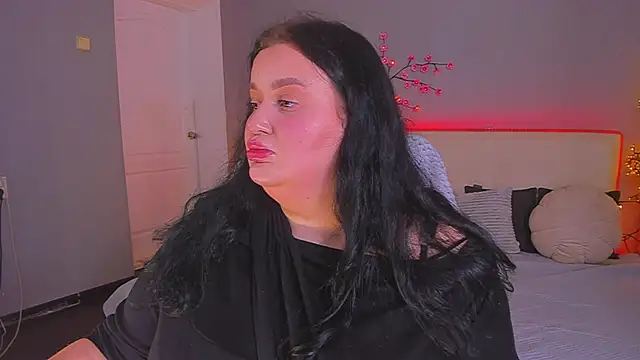 MonaSteele online show from 11/11/25, 01:17