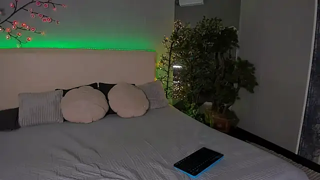 MonaSteele online show from 03/06/26, 01:28