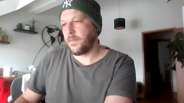 BennyLommy online show from 02/12/26, 01:22