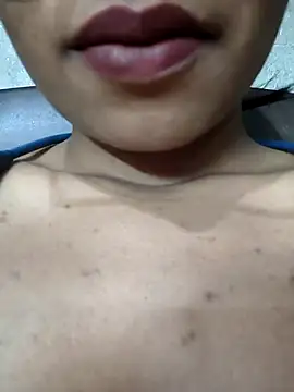 Snapshot of Sarita_7 chatting on 01/26/25, 01:47 Sarita 7 online show from 01/26/25, 01:47