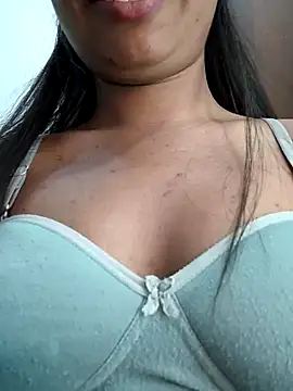 Snapshot of Sarita_7 chatting on 01/24/25, 07:19 Sarita 7 online show from 01/24/25, 07:19