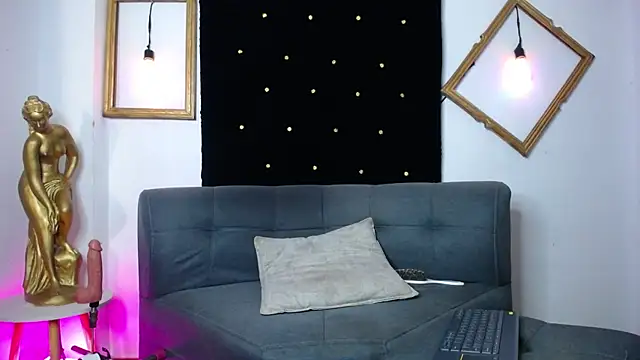 saskya deluxxe oficial  online show from 05/24/26, 06:08