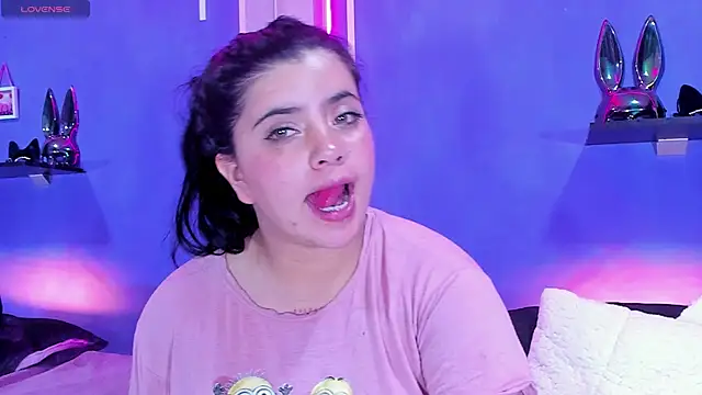 Alexa Espinoza online show from 12/20/24, 06:02
