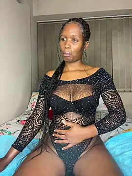 Snapshot of Kinkyy_ chatting on 03/16/25, 10:09 Kinkyy  online show from 03/16/25, 10:09