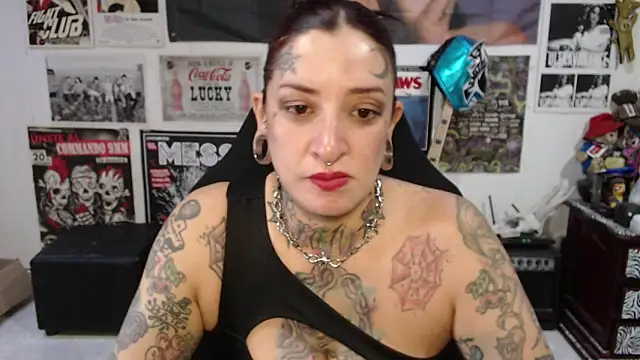 Rollyderolandia666 online show from 05/05/26, 08:23