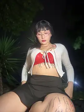 Electra doll  online show from 04/23/26, 01:45