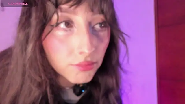 v1cky  online show from 02/15/26, 12:00