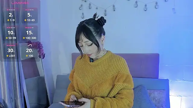 Snapshot of v1cky_ chatting on 05/20/26, 11:57 v1cky online show from 05/20/26, 11:57