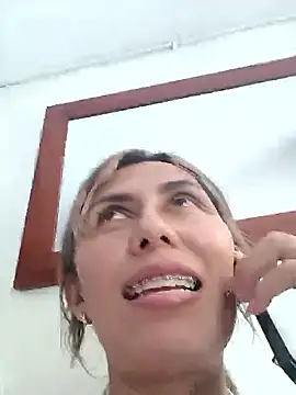 Samy Gag online show from 10/31/25, 03:08