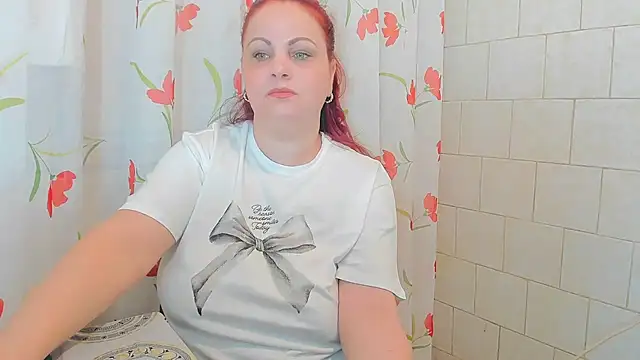 Snapshot of Adelamilfsex chatting on 02/15/25, 07:28 Adelamilfsex online show from 02/15/25, 07:28