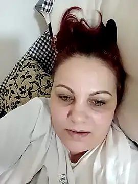 Snapshot of Adelamilfsex chatting on 02/02/25, 07:57 Adelamilfsex online show from 02/02/25, 07:57