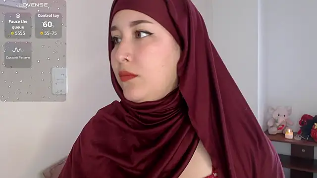 Snapshot of Dalila_bashar chatting on 09/08/25, 07:13 Dalila bashar online show from 09/08/25, 07:13