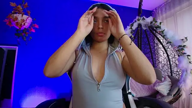 Emmapark  online show from 03/31/26, 06:32