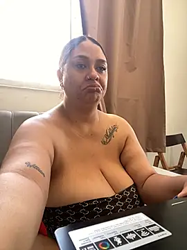 hanna danger19 online show from 04/15/26, 04:55