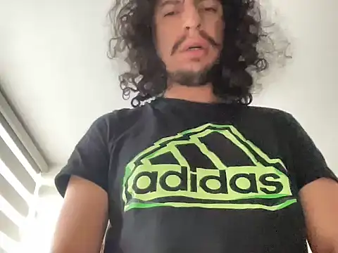 littlelatinhunter online show from 10/24/25, 12:15