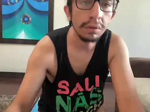 littlelatinhunter online show from 10/21/25, 11:42