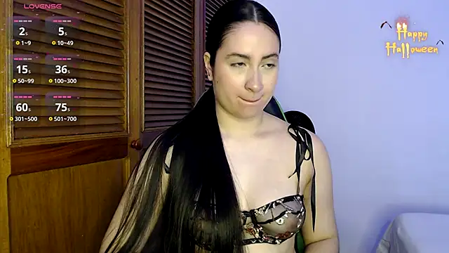 sofiaduque 26 online show from 10/27/25, 08:43