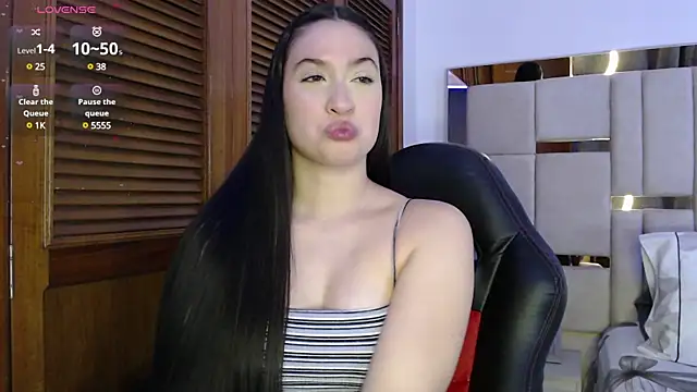 sofiaduque 26 online show from 03/09/25, 08:31