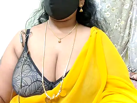 Snapshot of Pallavi-sri chatting on 02/09/25, 07:41 Pallavi-sri online show from 02/09/25, 07:41