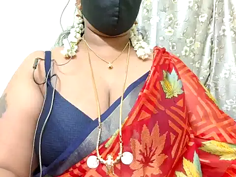 Snapshot of Pallavi-sri chatting on 02/07/25, 05:29 Pallavi-sri online show from 02/07/25, 05:29