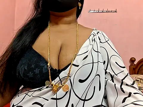 Snapshot of Pallavi-sri chatting on 09/08/25, 05:34 Pallavi-sri online show from 09/08/25, 05:34