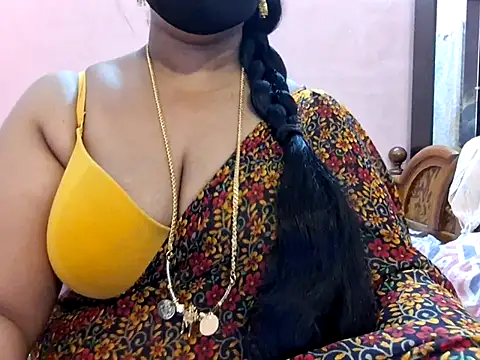 Snapshot of Pallavi-sri chatting on 11/07/25, 04:55 Pallavi-sri online show from 11/07/25, 04:55