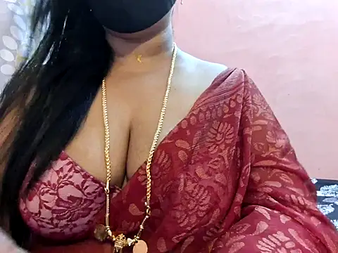 Snapshot of Pallavi-sri chatting on 09/17/25, 05:26 Pallavi-sri online show from 09/17/25, 05:26