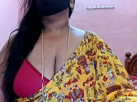 Snapshot of Pallavi-sri chatting on 10/10/25, 05:25 Pallavi-sri online show from 10/10/25, 05:25