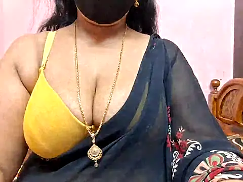 Pallavi-sri online show from 08/07/26, 08:15