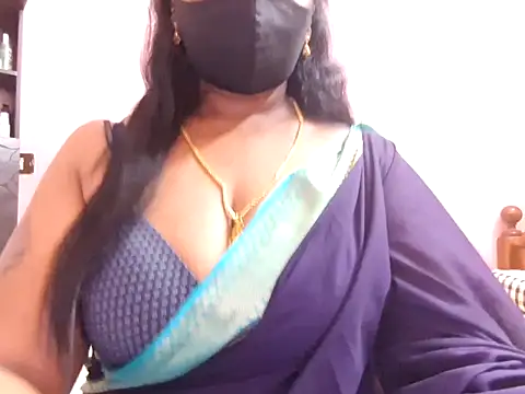 Pallavi-sri online show from 05/25/26, 10:36