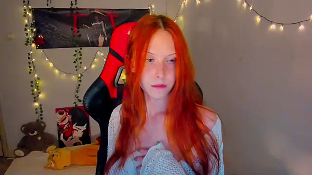 Snapshot of FruttiTatti chatting on 06/20/26, 06:57 FruttiTatti online show from 06/20/26, 06:57