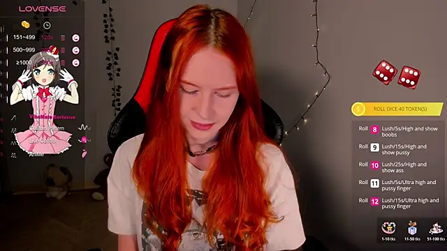 Snapshot of FruttiTatti chatting on 10/18/25, 02:13 FruttiTatti online show from 10/18/25, 02:13