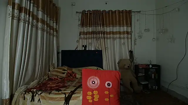 Snapshot of Jen_jennyy1 chatting on 11/04/25, 07:39 Jen jennyy1 online show from 11/04/25, 07:39