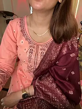 Jen jennyy1 online show from 11/20/25, 07:03