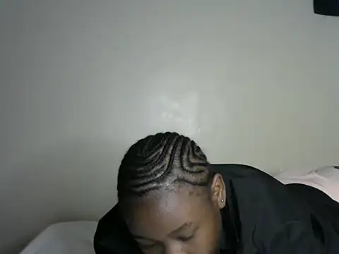 Novah  online show from 11/16/25, 09:19