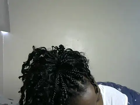 Novah  online show from 10/23/25, 07:40