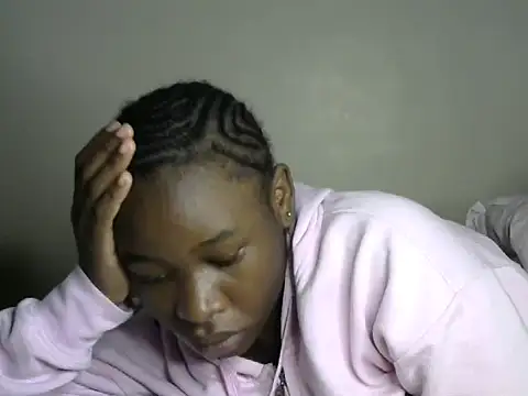 Novah  online show from 11/19/25, 01:33