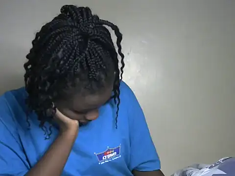 Novah  online show from 10/30/25, 08:28