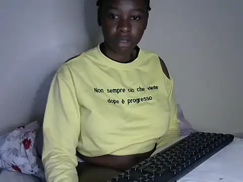 Novah  online show from 04/15/26, 08:53